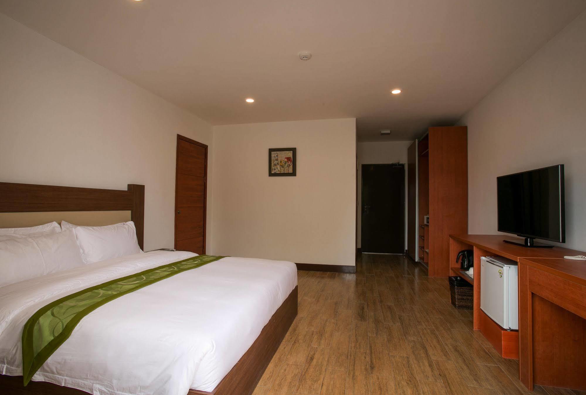 Gabi Resort & Spa Cordova  Eksteriør bilde